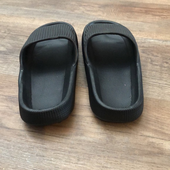 NWOT slides - Picture 4 of 7